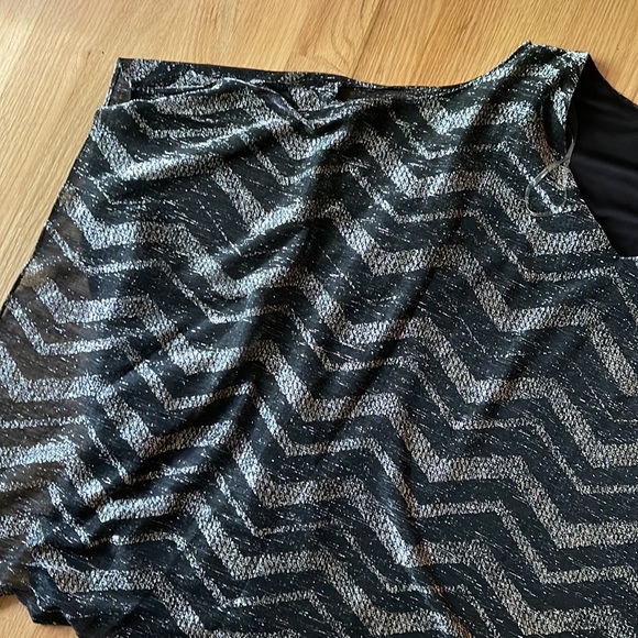 Women’s Dressbarn Rob & Ali Batwing Blouse, Size L - BNWT - Make an Offer! - Picture 3 of 8